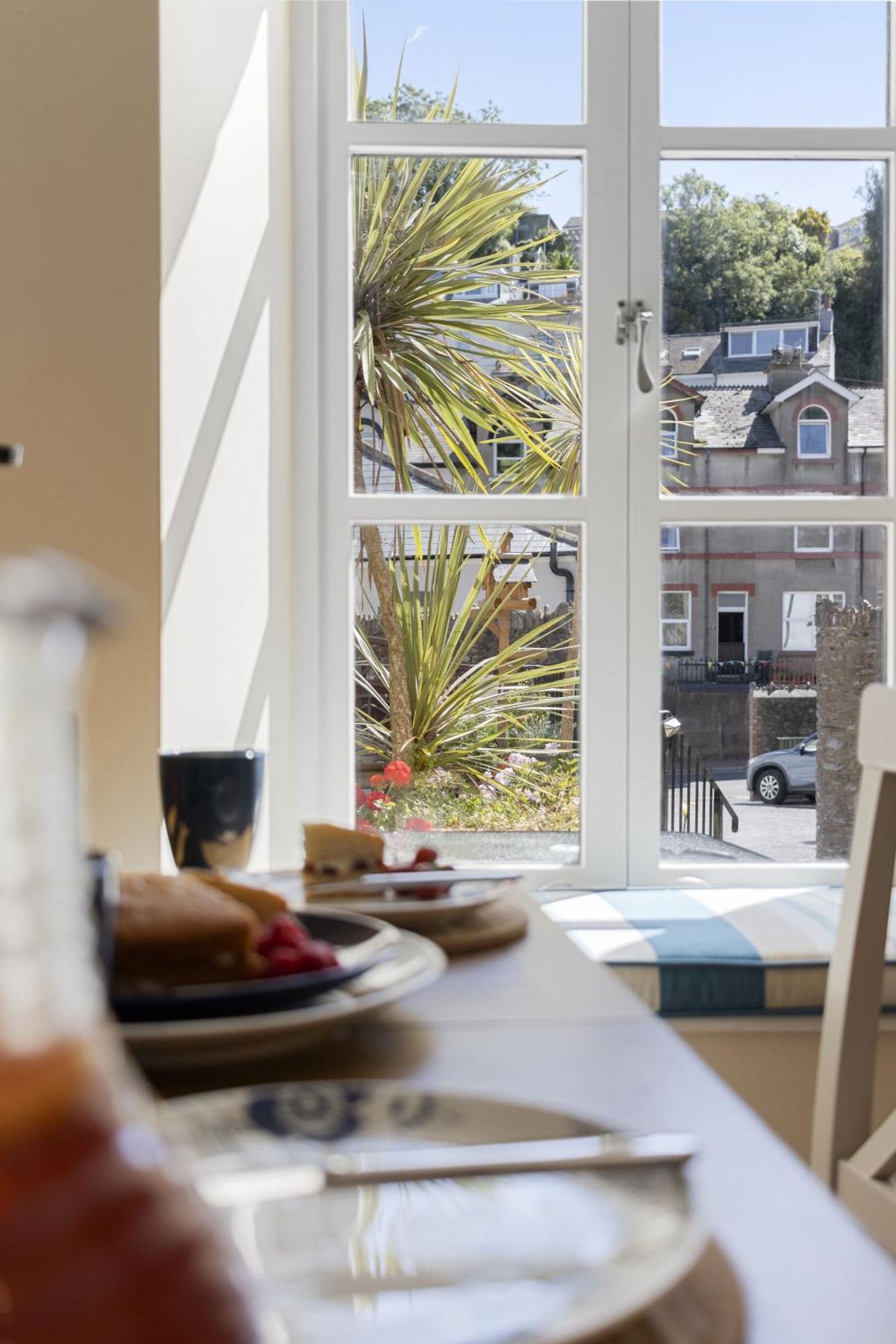 Old Mill Court Villa Brixham Bagian luar foto